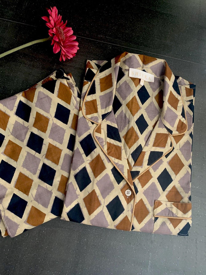 Geometric Print Nightsuit - SHIVKA