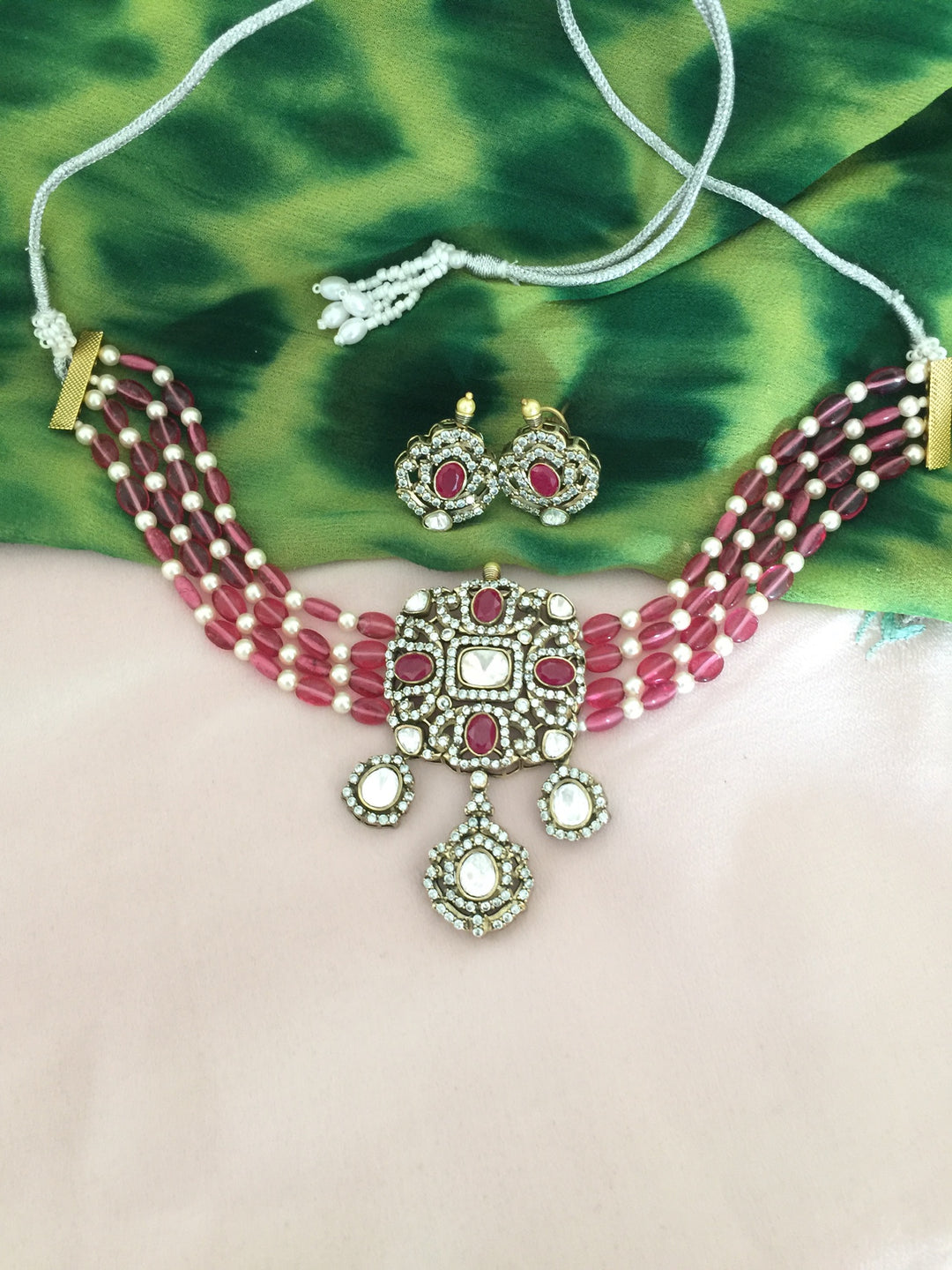 The Noor Jahan Necklace Set | Victorian Kundan Choker with Earrings