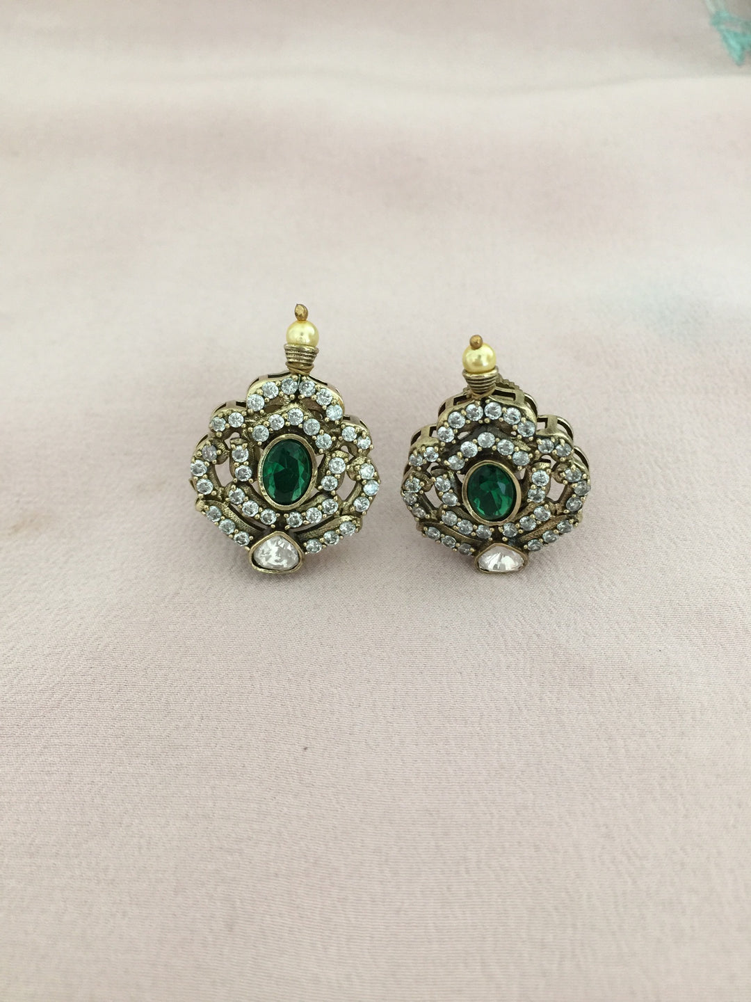 Victorian Kundan Choker with Earrings