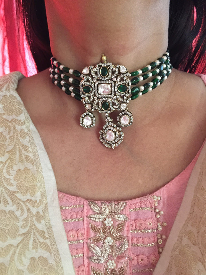 Victorian Kundan Choker with Earrings