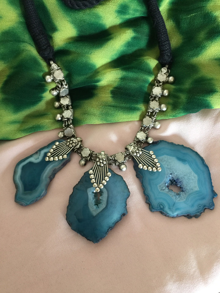 Trendy Raw Stones Necklace