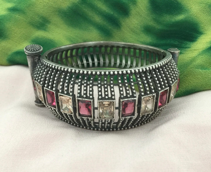 Statement Antique Kada/ Premium Quality Kada / Indian Bangle