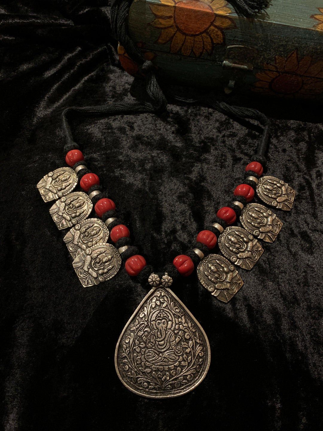 Traditional Ganesha Pendant Necklace - SHIVKA