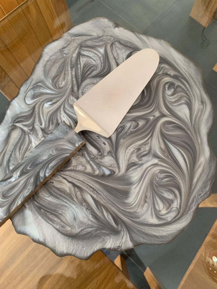 Hypnosis Cake Stand - SHIVKA