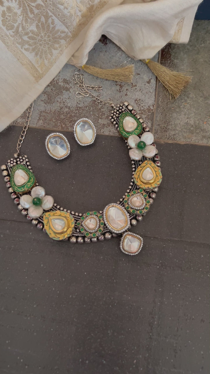 Designer Dual Tone Necklace with Kundan Earrings