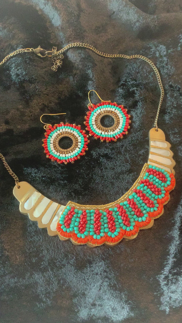 Statement Pendant Necklace with Earrings