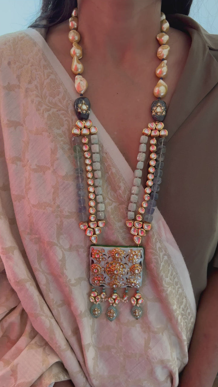 Vintage Fusion Necklace with Earrings