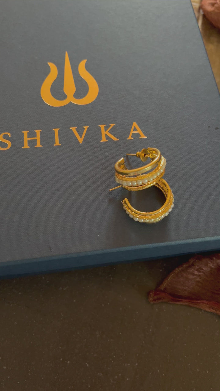 Gorgeous Gold Tone Pearl Hoops