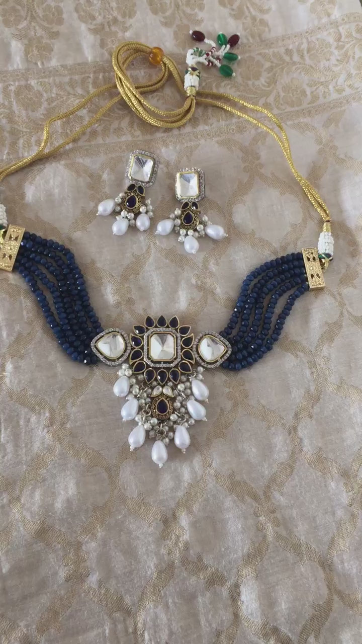 Victorian Choker with Earrings