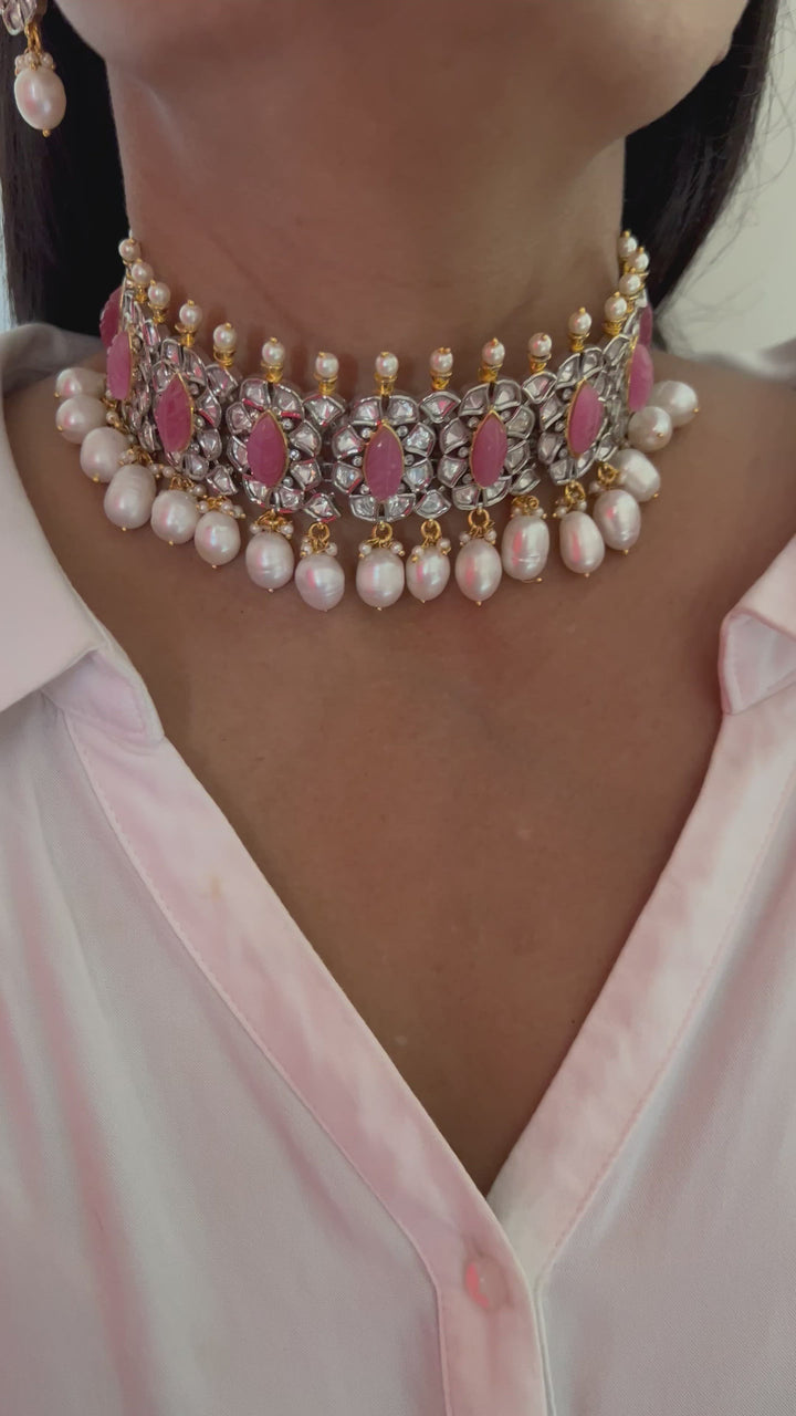 Scintillating Pink Kundan Choker with Earrings