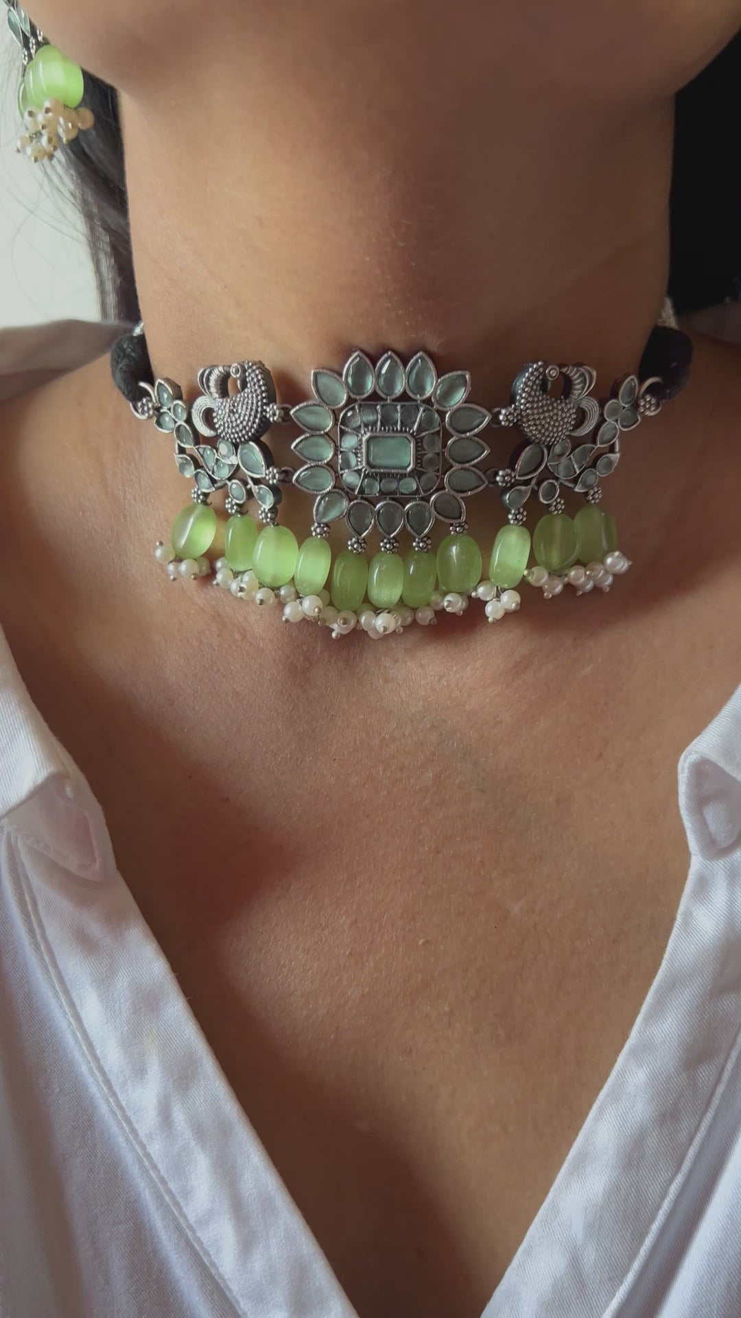 Monalisa Choker with Earrings