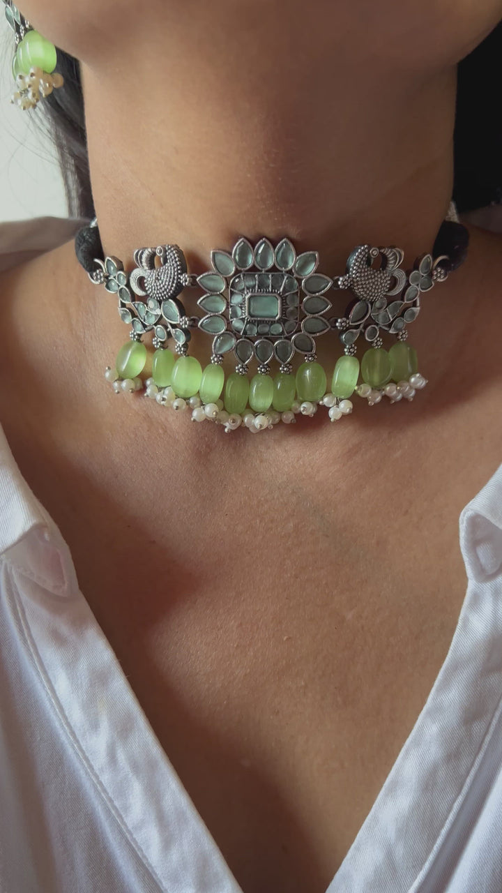 Monalisa Choker with Earrings