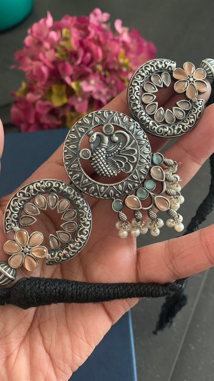 Vintage Artistic Choker with Statement Earrings - SHIVKA