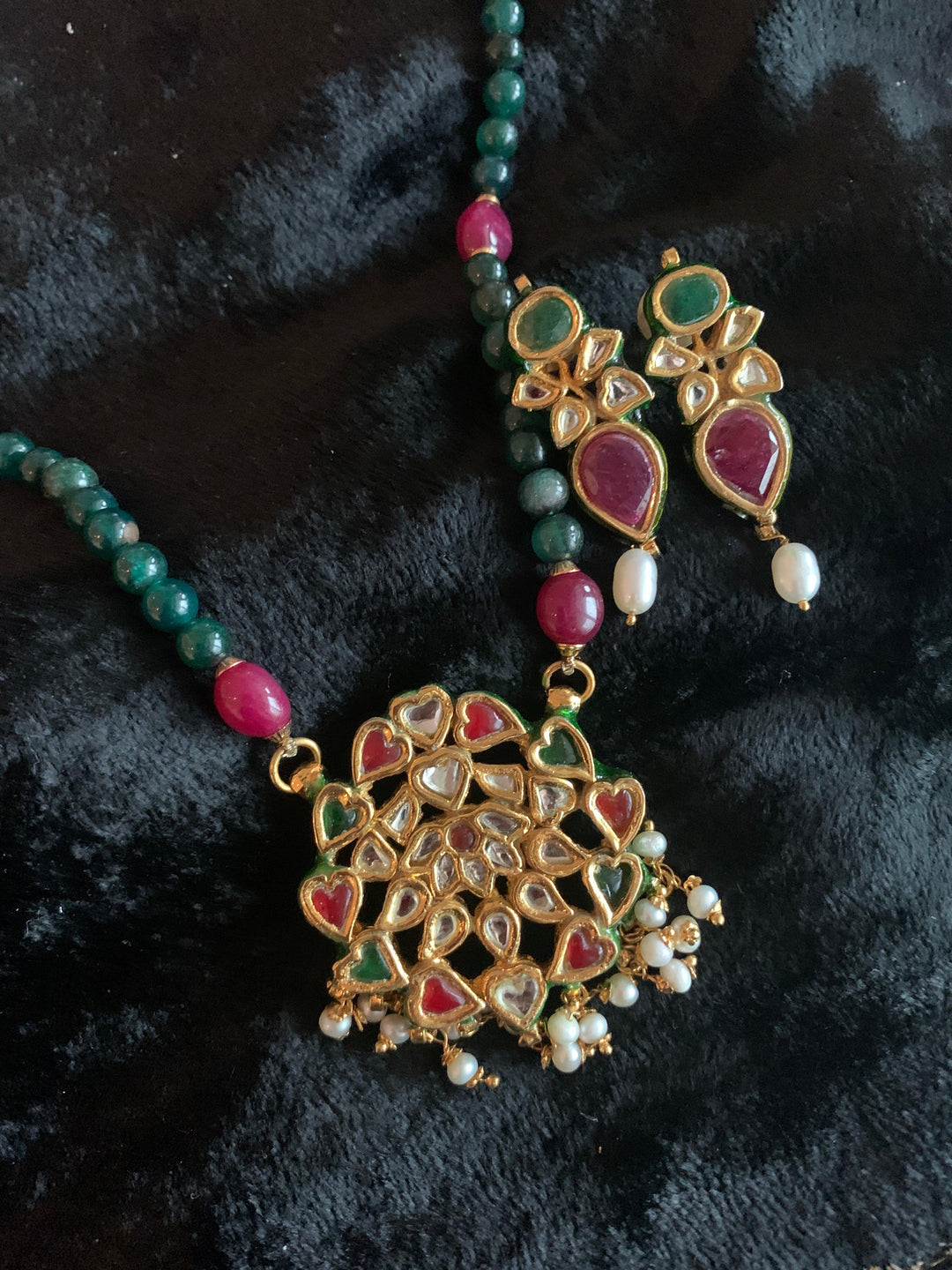 Vintage Jadau Pendant Necklace with Earrings - SHIVKA