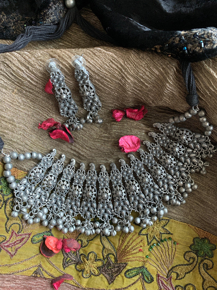 Vintage Necklace with Studs - SHIVKA