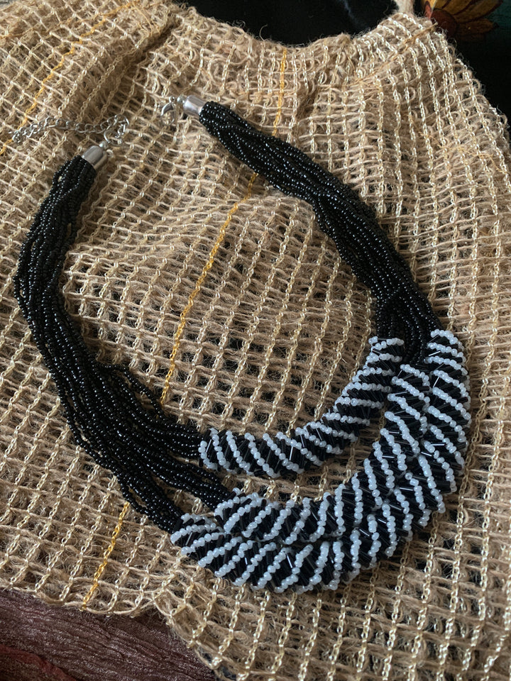 Black and White Beaded Necklace with Earrings