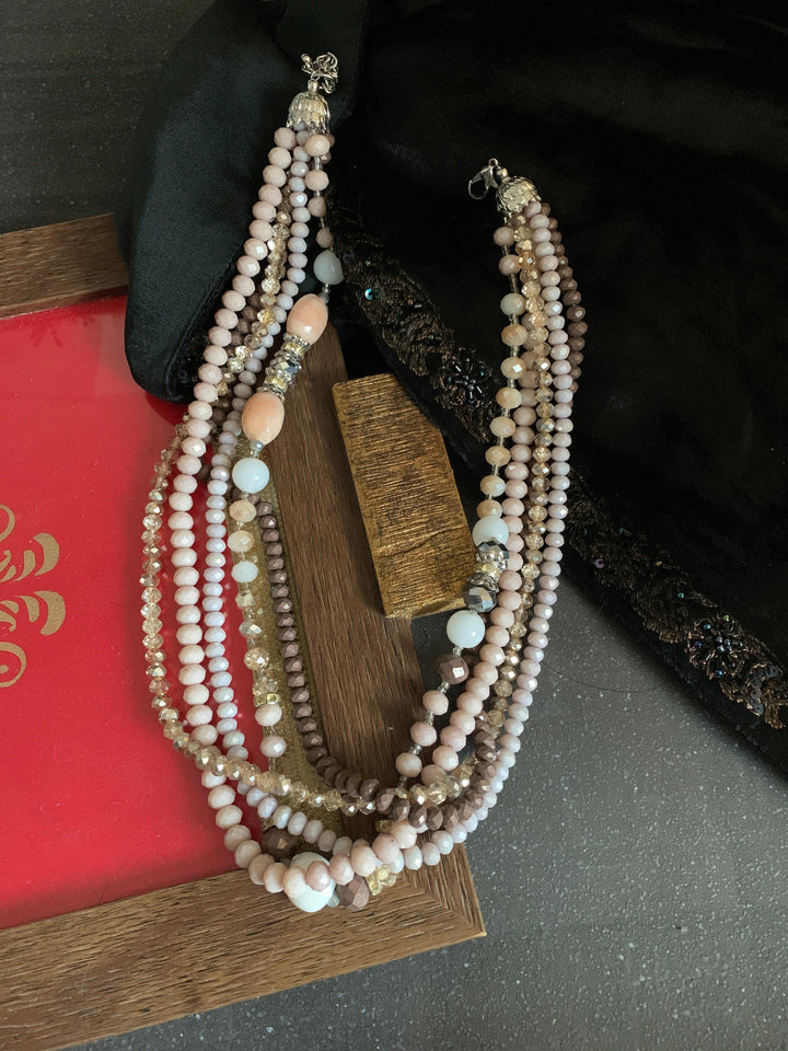 Victorian Shimmering Necklace - SHIVKA