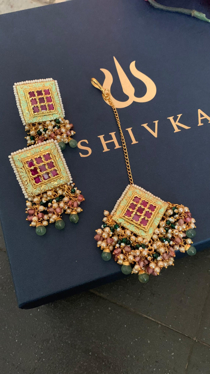 Gorgeous Kundan Choker with Earrings and Maangtikka - SHIVKA