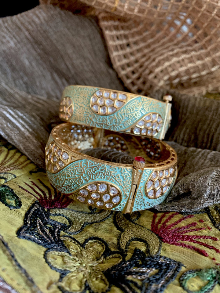 Elegant Mint Kundan Kadas- Set of 2