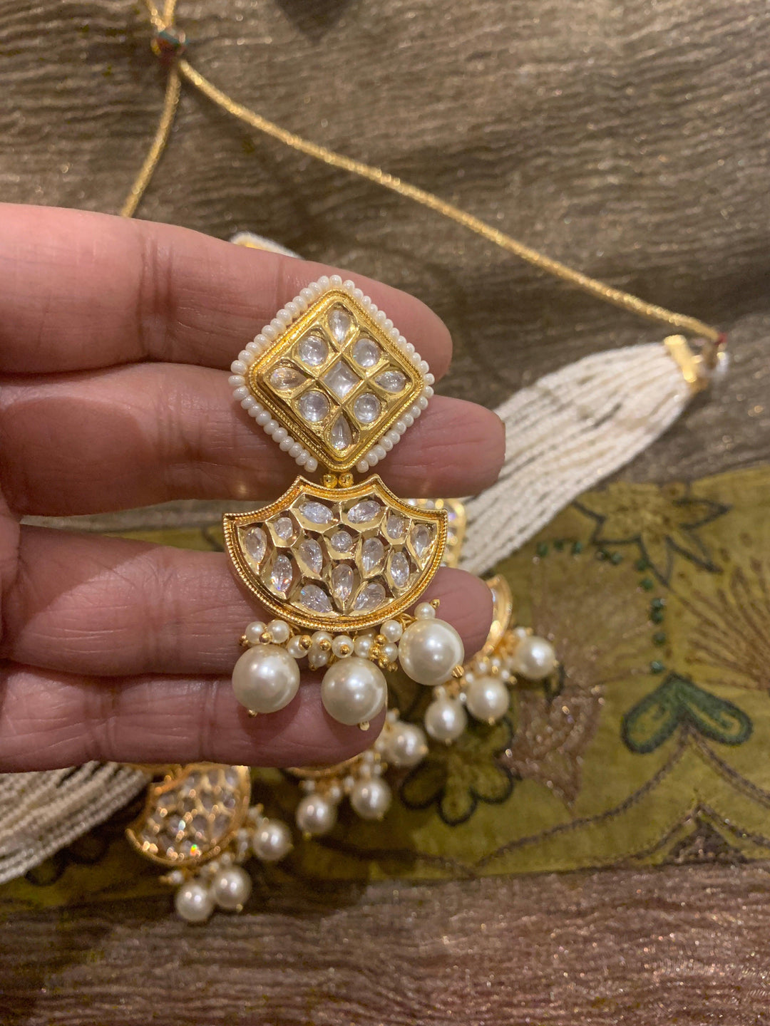 Scintillating Kundan Choker with Earrings - SHIVKA