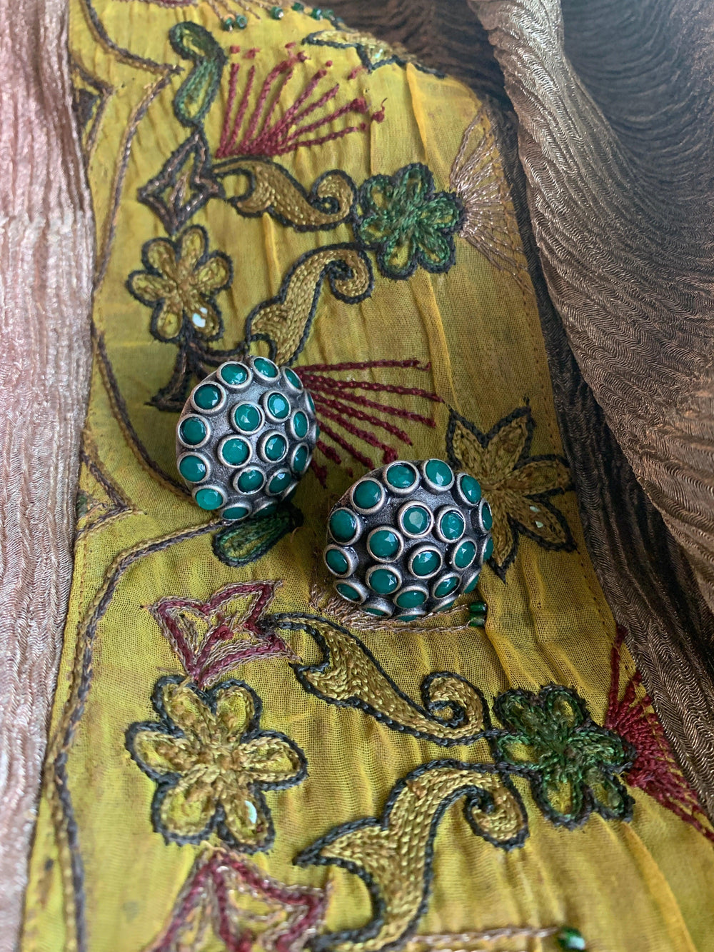 Round Stone Studs - SHIVKA