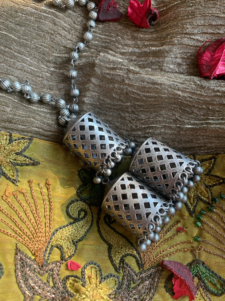 Antique Cut work Necklace with Earrings