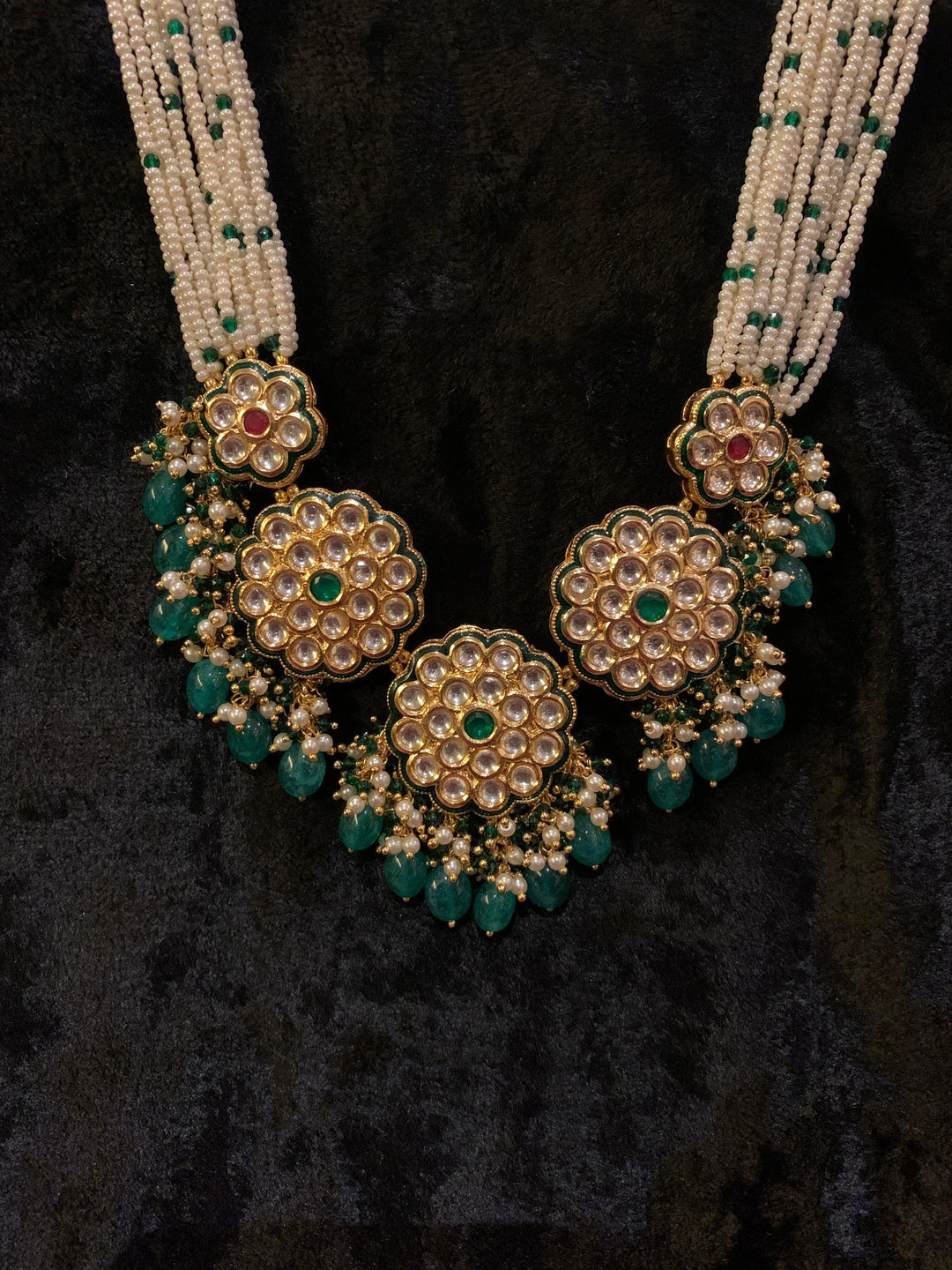 Traditional Flower Kundan Necklace with Earrings - SHIVKA