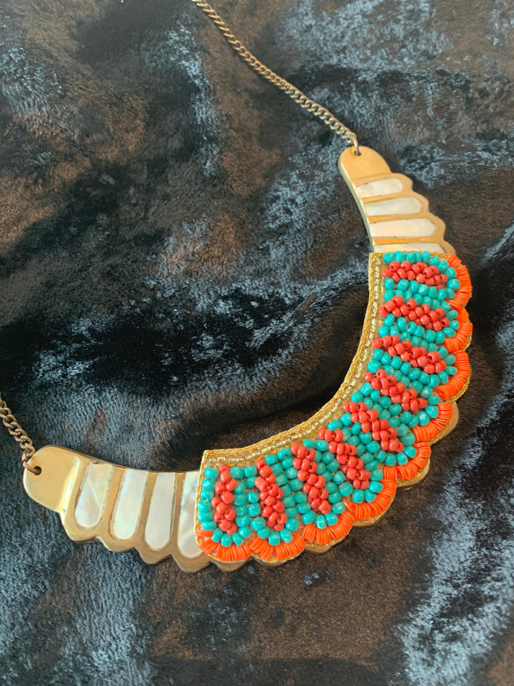 Statement Pendant Necklace with Earrings - SHIVKA