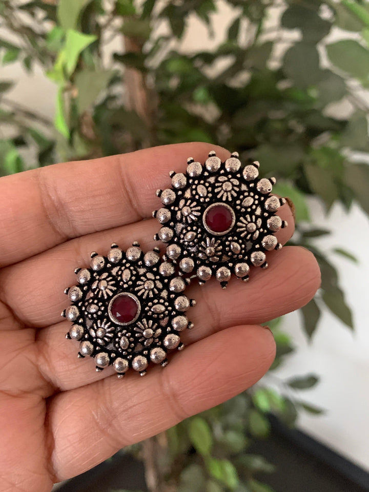 Vintage Studs - SHIVKA