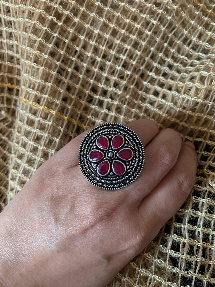 Red Pendant Necklace Set - SHIVKA