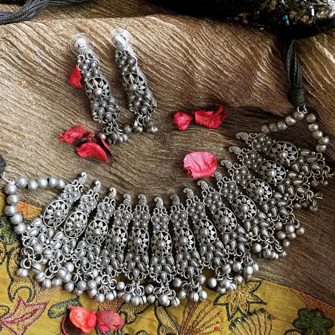 Vintage Necklace with Studs - SHIVKA
