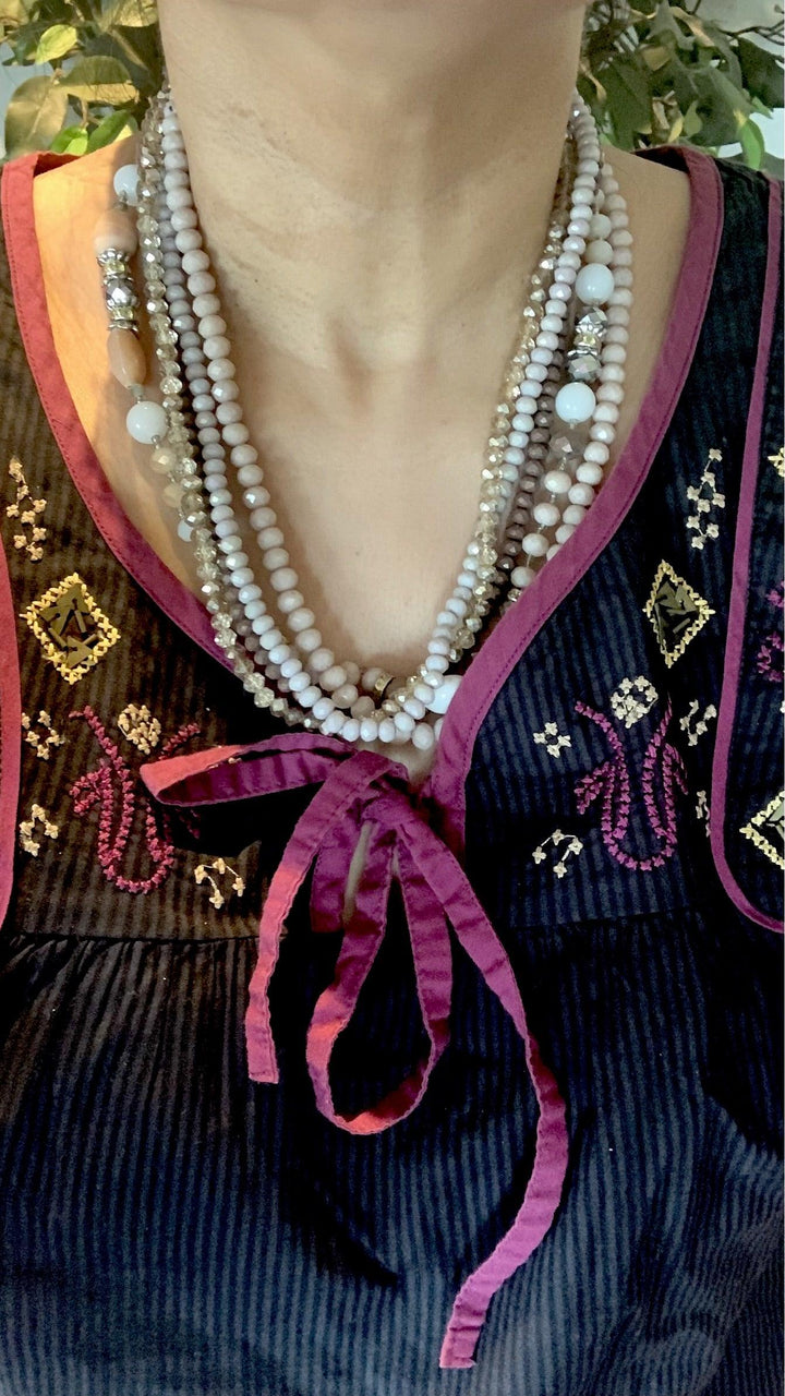 Victorian Shimmering Necklace - SHIVKA