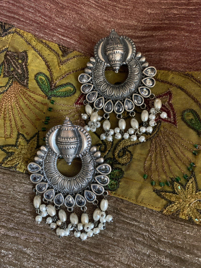 Vintage Pearl Drops Stud Earrings - SHIVKA