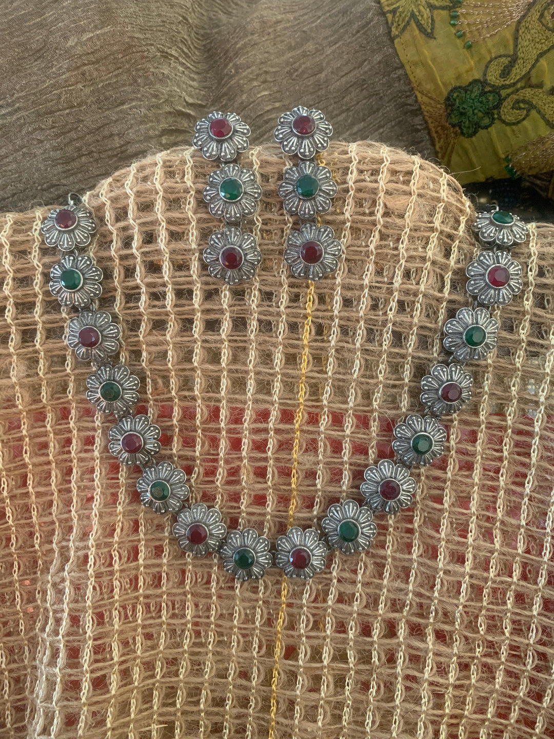 Vintage Necklace with Earrings - SHIVKA