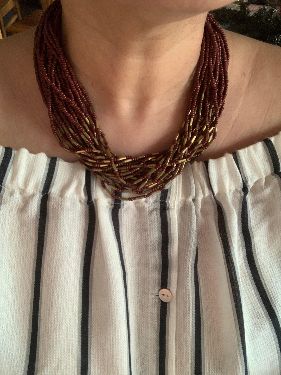Maroon Gold necklace - SHIVKA