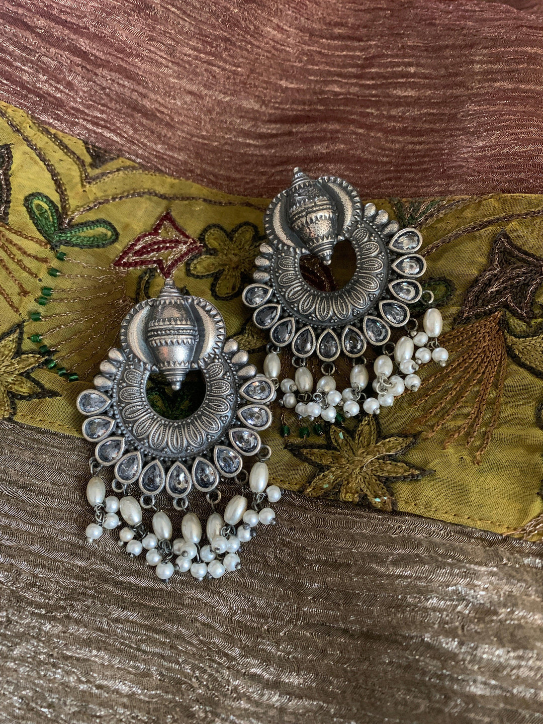 Vintage Pearl Drops Stud Earrings - SHIVKA