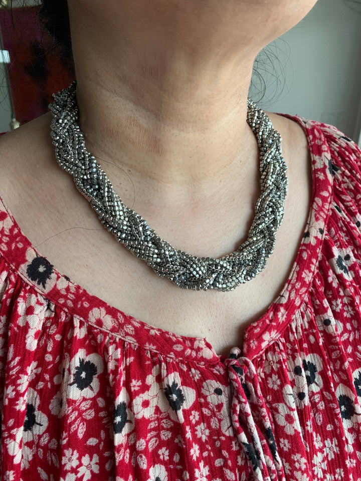 Criss Cross Silver Beaded Necklace