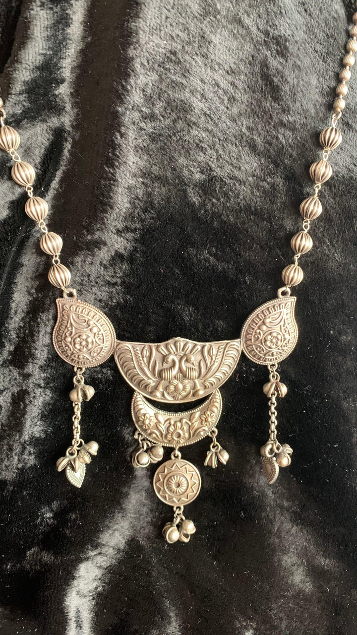 Vintage Pendant Long Necklace - SHIVKA