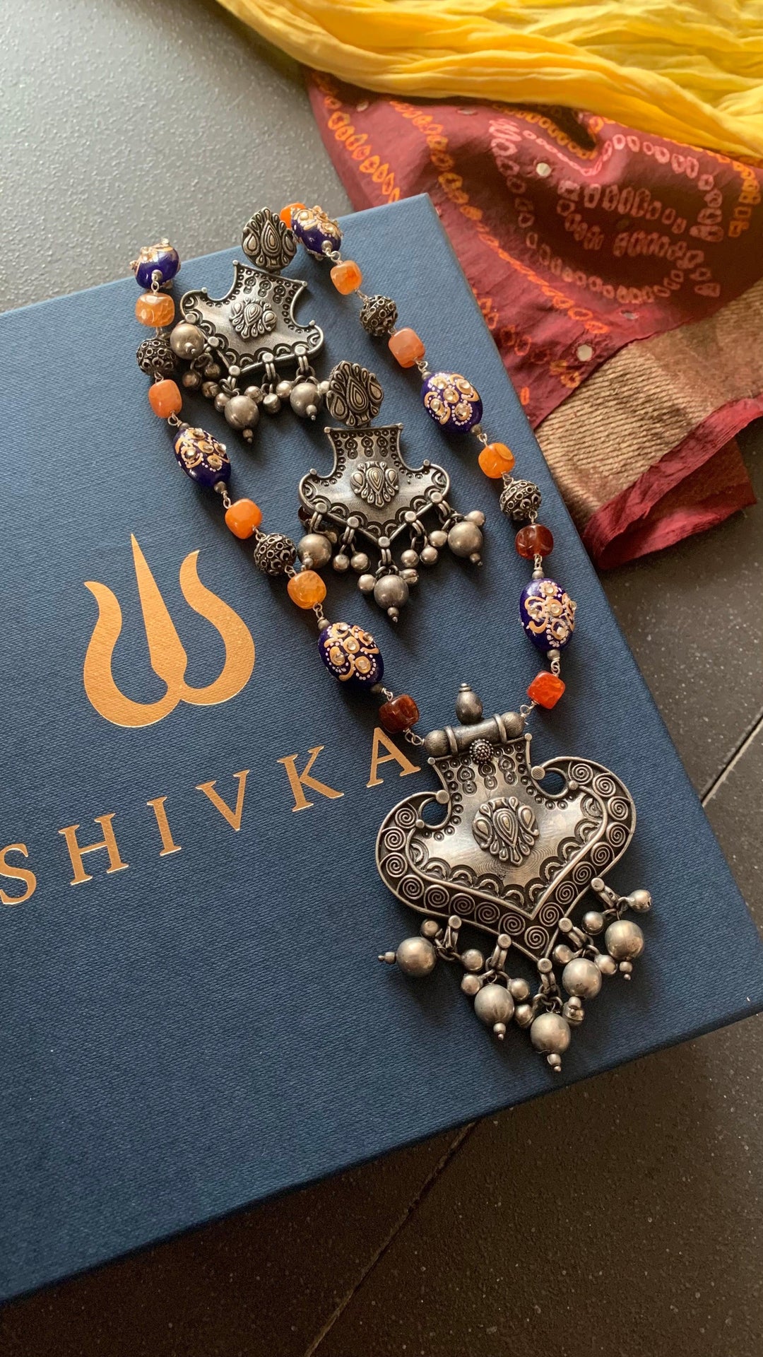 Statement Pendant Necklace with Earrings - SHIVKA