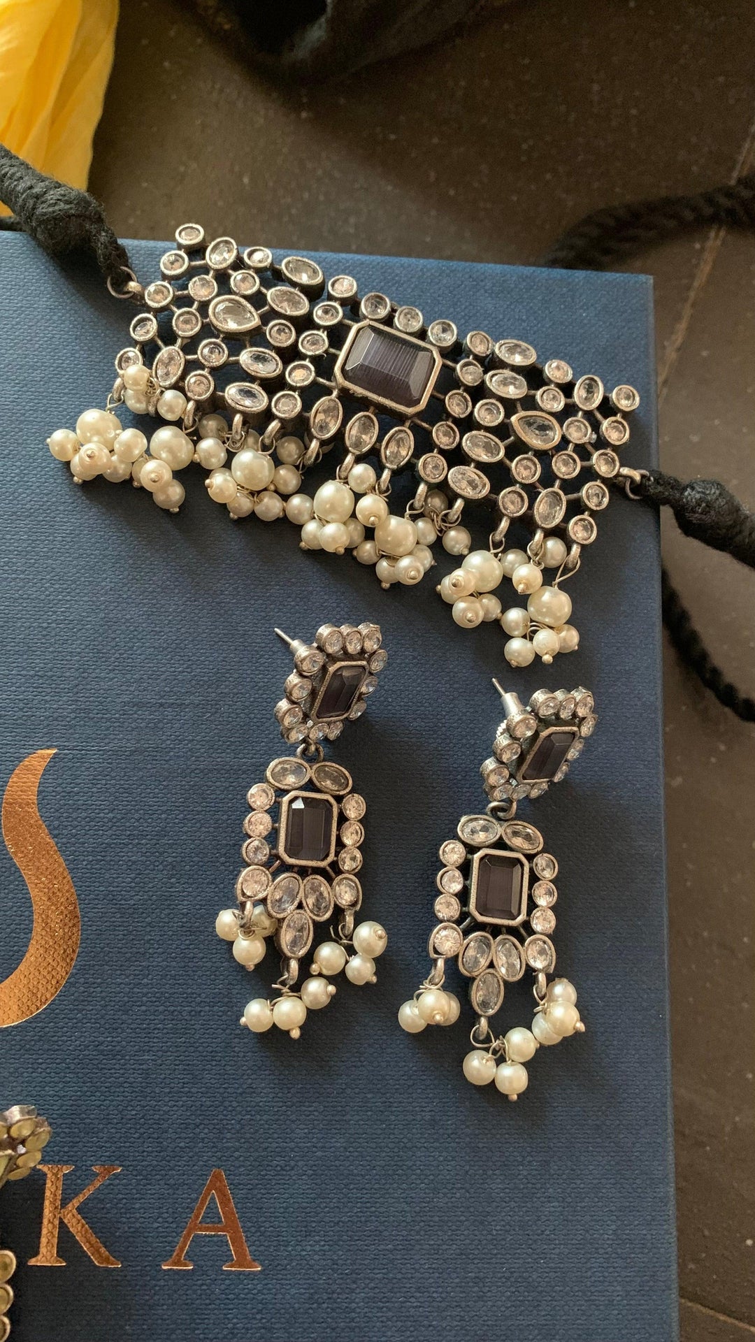 Vintage Stones Choker with Statement Earrings - SHIVKA