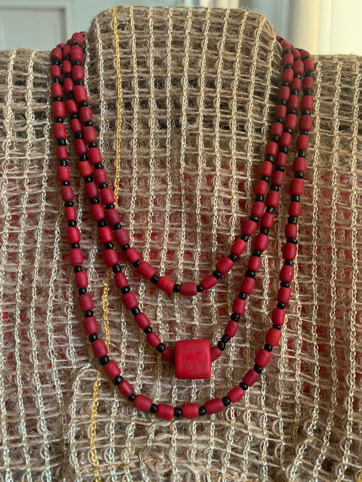 Trendy Beaded Necklace - SHIVKA