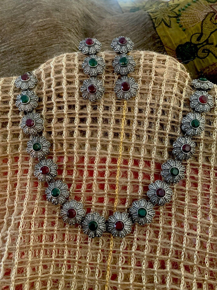 Vintage Necklace with Earrings - SHIVKA