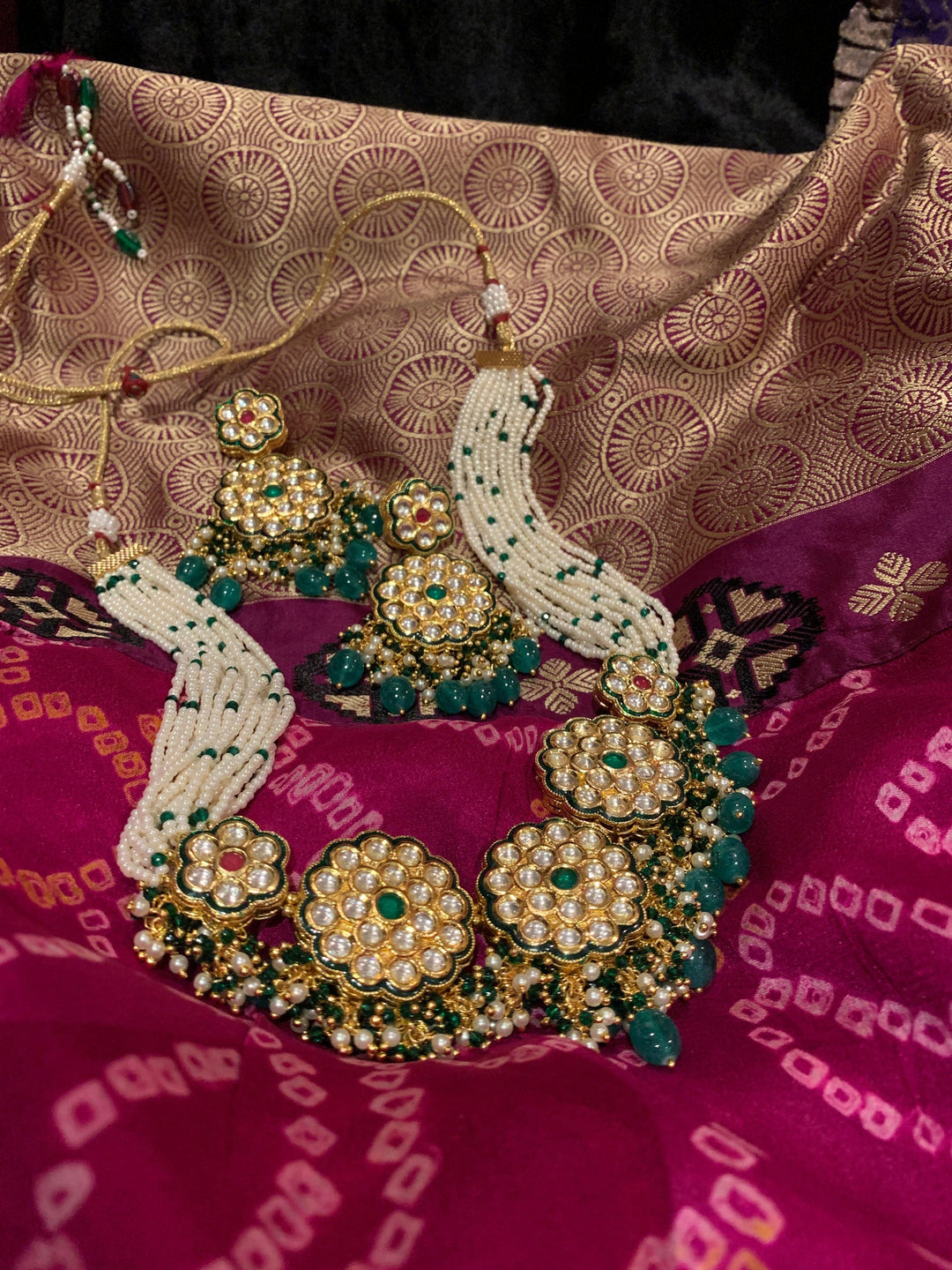Traditional Flower Kundan Necklace with Earrings - SHIVKA