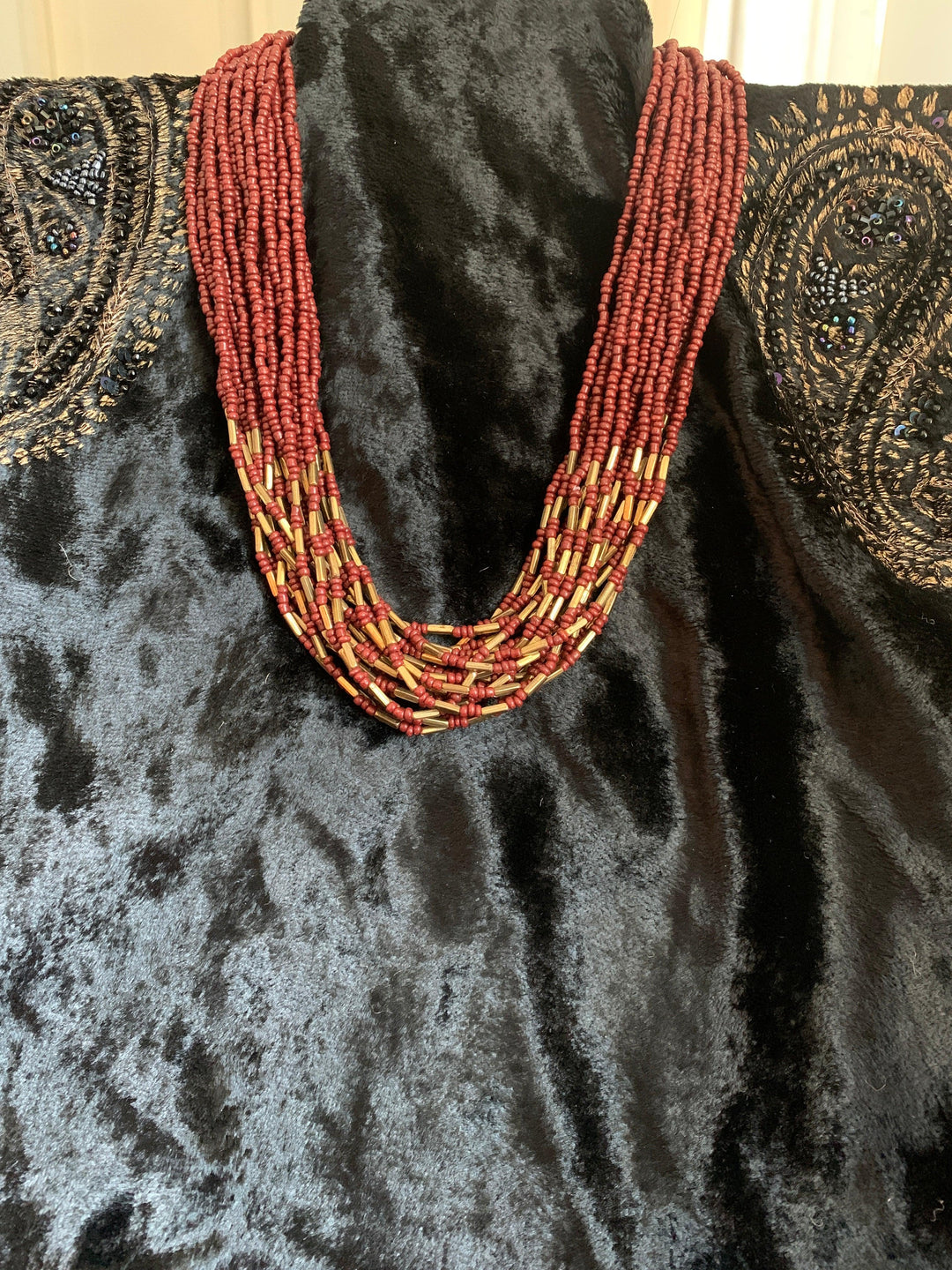 Maroon Gold necklace - SHIVKA