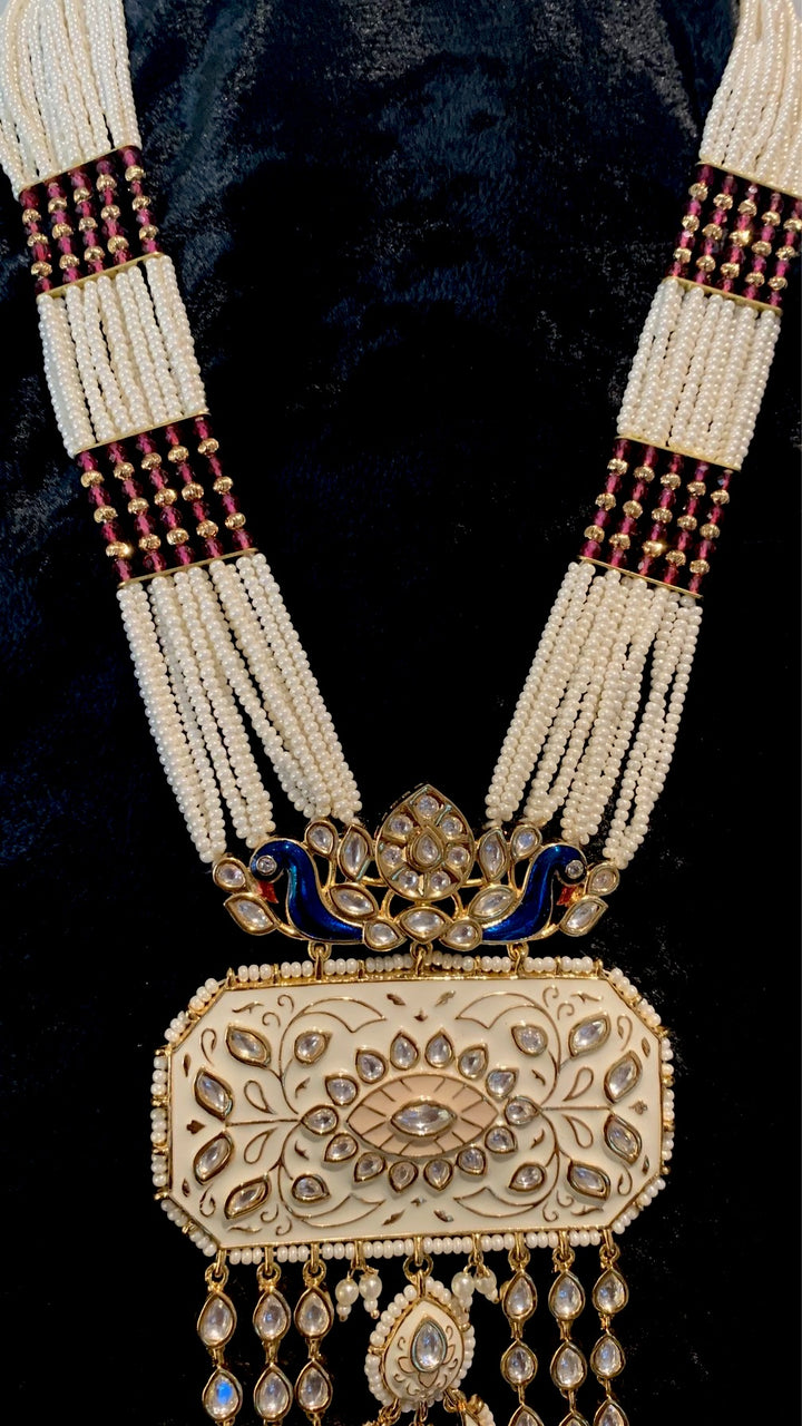 Kundan Necklace with Gorgeous Earrings