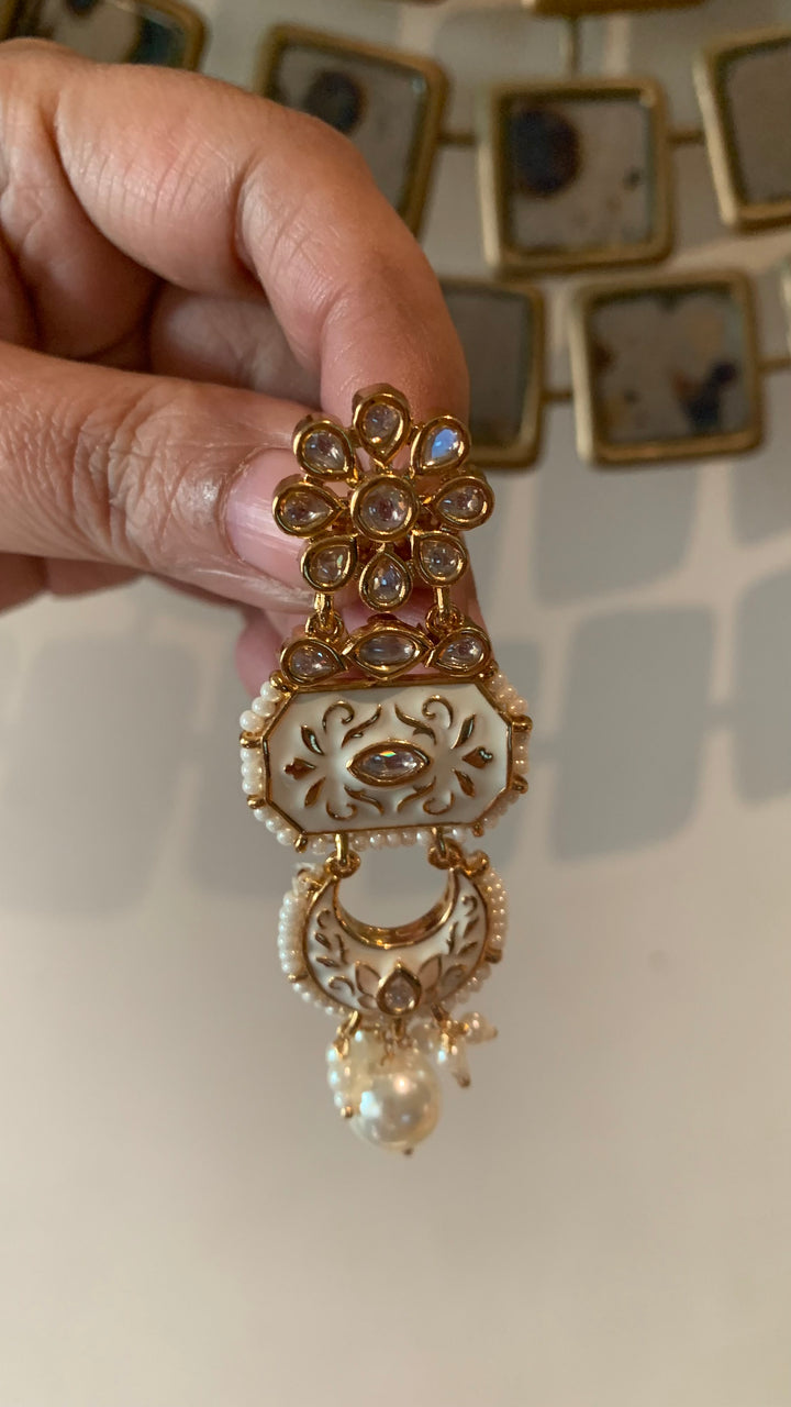 Kundan Necklace with Gorgeous Earrings