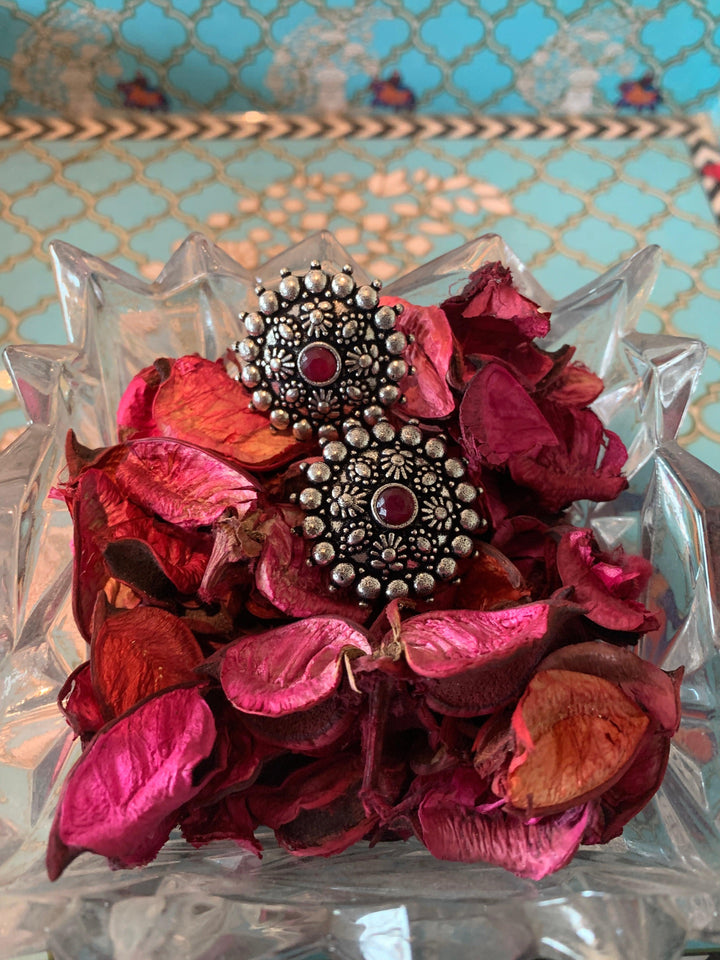 Vintage Studs - SHIVKA