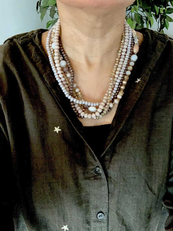 Victorian Shimmering Necklace - SHIVKA