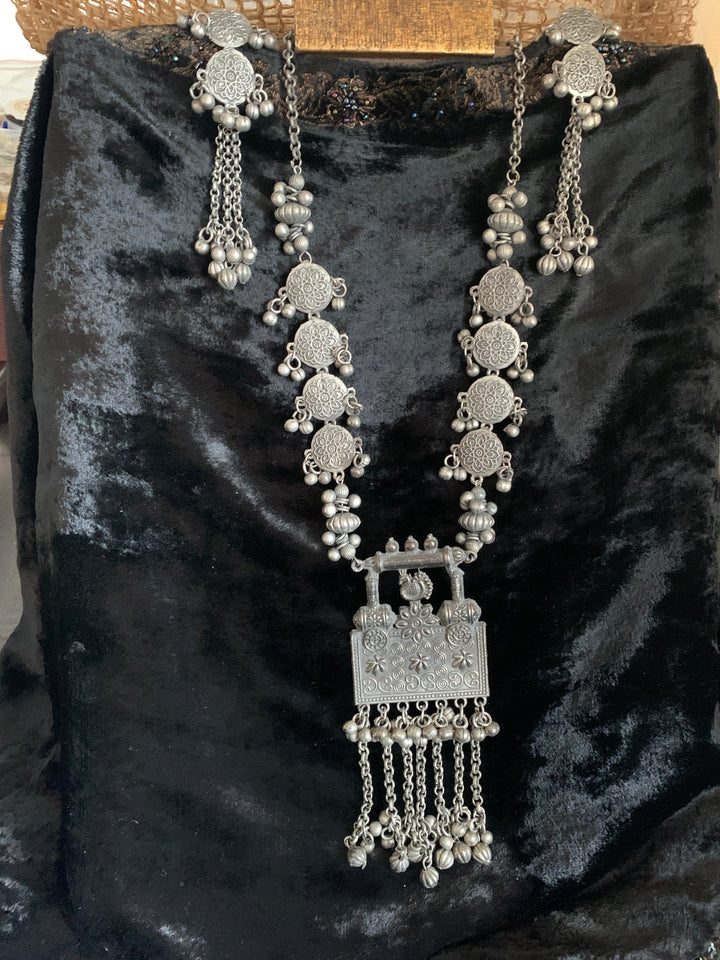 Tribal Long Necklace with Earrings - SHIVKA