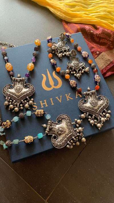 Statement Pendant Necklace with Earrings - SHIVKA